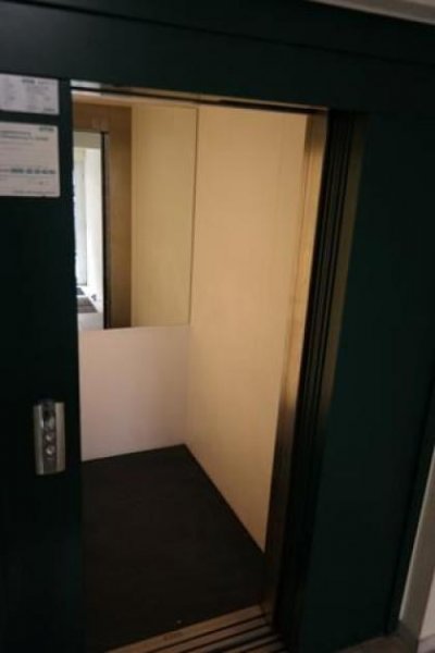 Chemnitz Gemütliche 2-Zimmer mit Balkon, EBK, Laminat, Aufzug und Stellplatz in sehr guter Lage! Wohnung mieten