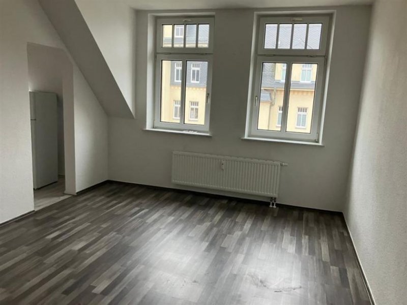 Chemnitz Helle und großzügige 1,5-Zimmer mit EBK und Wanne mit Ausblick! Wohnung mieten