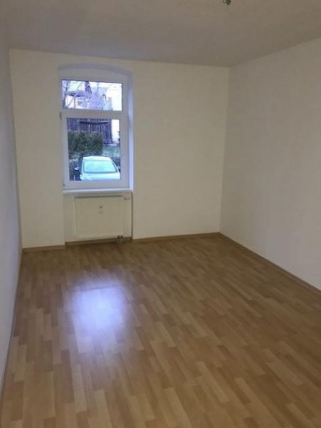 Chemnitz Kompakte 4-Zimmer mit Wanne, Dusche, Laminat, Stellplatz und sep. WC zum Toppreis! Wohnung mieten