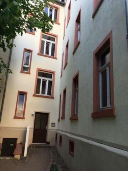 Limbach-Oberfrohna Großzügige 2-Zi. mit Laminat, EBK und Wannenbad mit Fenster!!! Wohnung mieten