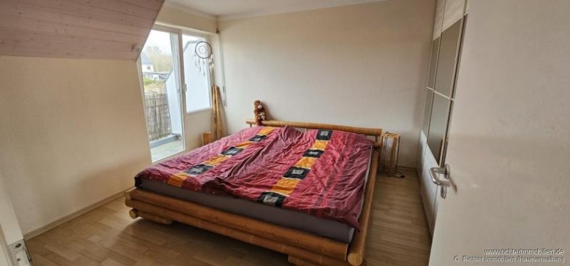 Hartmannsdorf (Landkreis Mittelsachsen) Großzügige 3-Zimmer-Maisonettewohnung mit 2 Bädern und 3 Balkonen Wohnung mieten