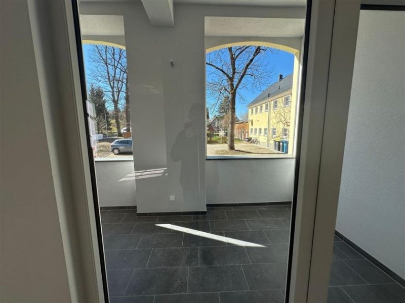 Burkhardtsdorf Erstbezug nach San.! Große 5-Zimmer Loft mit Wa., Du. und Riesenloggia in ruhiger Lage! EBK mgl. Wohnung mieten