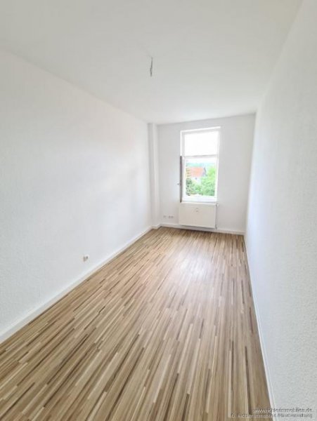 Freiberg Gemütliche 3 - Zimmer Wohnung mit Einbauküche Wohnung mieten