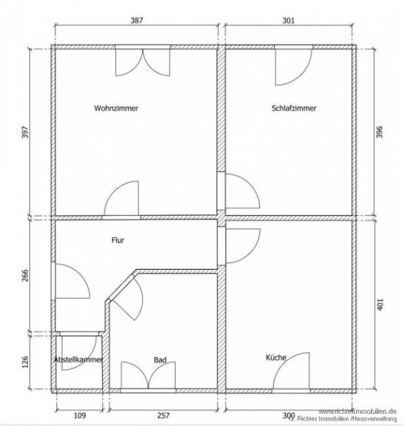 Freiberg Großzügige 2-Zimmer Dachgeschosswohnung mit Abstellkammer Wohnung mieten