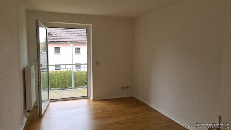 Halsbrücke 2-Zimmer-Etagenwohnung, ruhige Wohnlage, mit Balkon in Halsbrücke Wohnung mieten