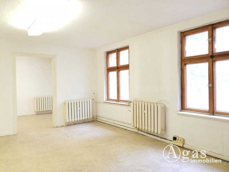 Berlin Büro/Atelier/Praxis/Werkstatt - Remise mit 3 Etagen & 3 PKW-Platz in bester Lage - Warm unter 15€/m² Gewerbe mieten