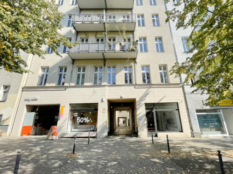 Berlin Attraktive Büroeinheit im 1. OG, 
7 Zimmer, ca. 156,70 m² Gewerbe mieten