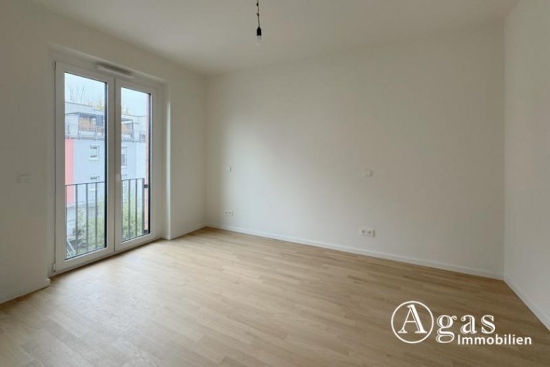 Berlin Erstbezug: 2-Zimmer-Neubau mit Balkon und Einbauküche auf der Halbinsel Stralau Wohnung mieten