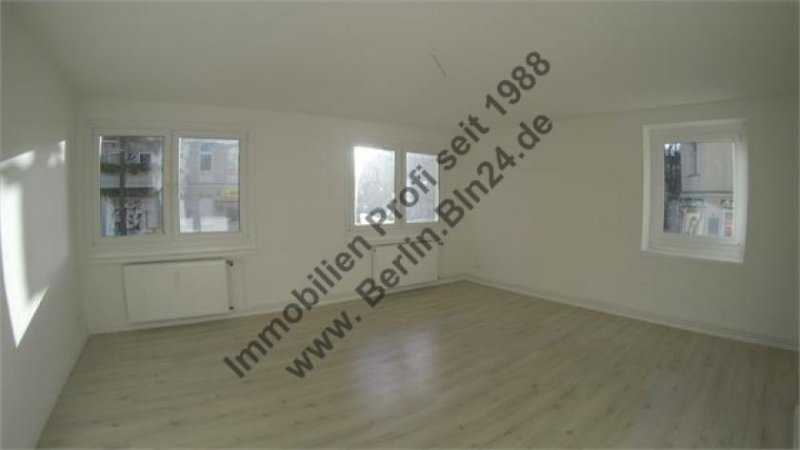 Berlin Mietwohnung -- 1 Zimmer in Friedrichshain Nähe U+S Bahn Wohnung mieten