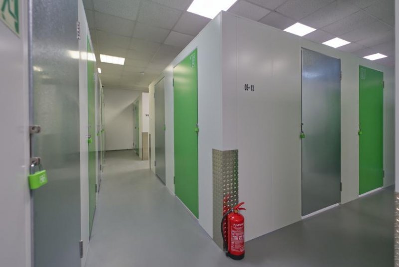 Berlin Köpenick Lagerabteil mieten sofort Zugang 24/7 online buchbar
1 m² - 13 m² Sondergrößen auf Anfrage Gewerbe mieten