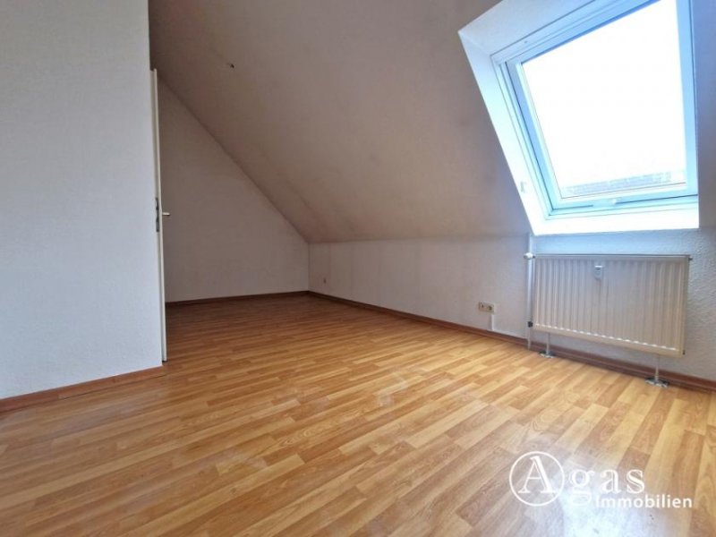 Müncheberg 4-Zimmer-Maisonette-Wohnung mit Balkon und Garage in Müncheberg Wohnung mieten