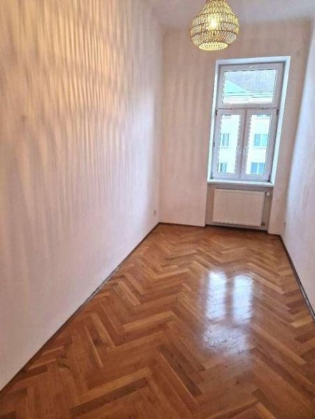 Hamburg **Gemütliche 3-Zimmer-Wohnung mit Einbauküche und Balkon in Jenfeld** Wohnung mieten