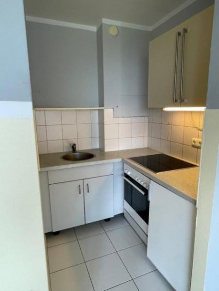 Hamburg Gemütliche 3-Zimmer-Wohnung mit Einbauküche und Badewanne in Billstedt Wohnung mieten