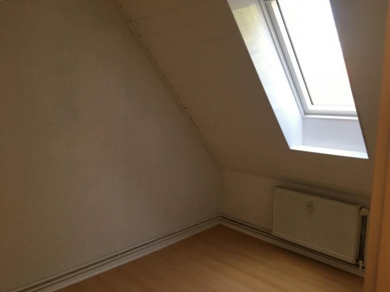 Emden Gemütliche Dachgeschoss-Wohnung in der Innenstadt! Wohnung mieten