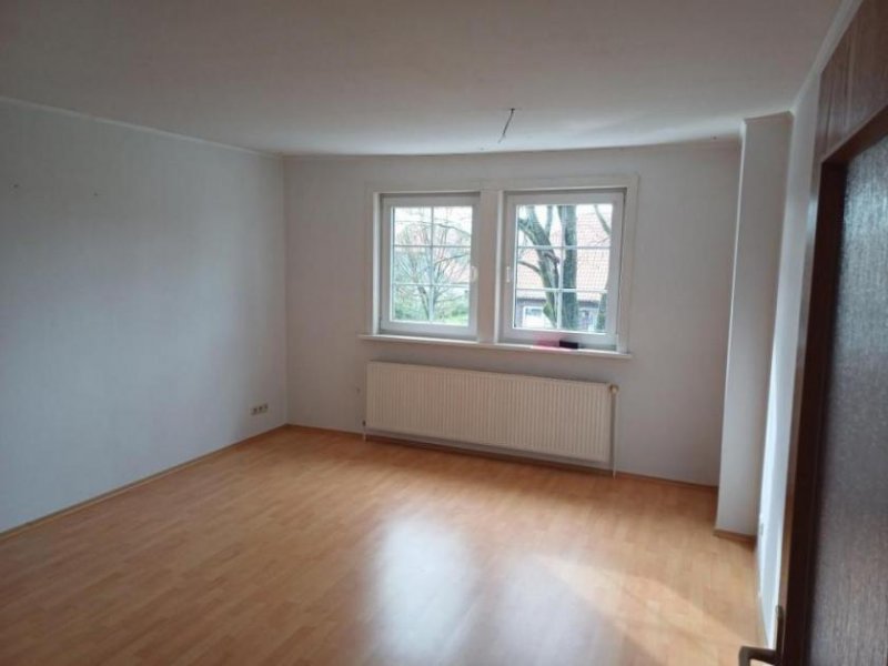 Eschede 3 Zimmer Dachgeschoßwohnung mit Balkon Wohnung mieten