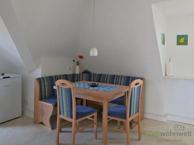 Kassel (EF1225_M) Kassel-Stadt: Fasanenhof, preiswerte möblierte Dachwohnung in einem ruhigen Haus mit Garten Wohnung mieten