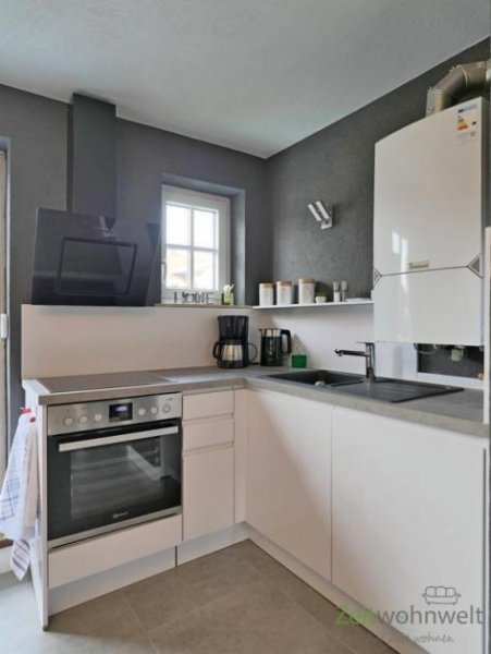 Fulda (EF1085_M) Fulda: Frauenberg, Erstbezug in neu renoviertes und neu möbliertes Apartment mit Balkon und Service Wohnung mieten