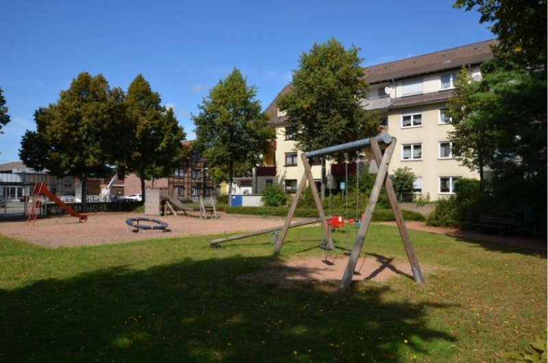 Holzminden 2-Zimmer-Erdgeschosswohnung mit Terrasse, nähe Stiebel Eltron Wohnung mieten