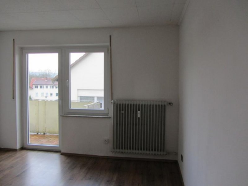 Holzminden 3-Zimmer-Mietwohung mit Balkon und Garage in Holzminden zu vermieten Wohnung mieten