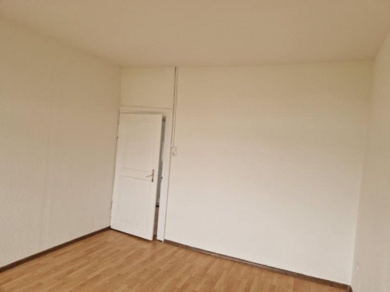 Holzminden WG-Zimmer in 5er Studenten-WG...Mitten im Zentrum Wohnung mieten