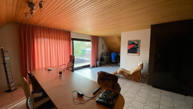 Höxter 3-Zimmer-Mietwohnung mit Balkon und EBK in ruhiger Wohnlage Wohnung mieten