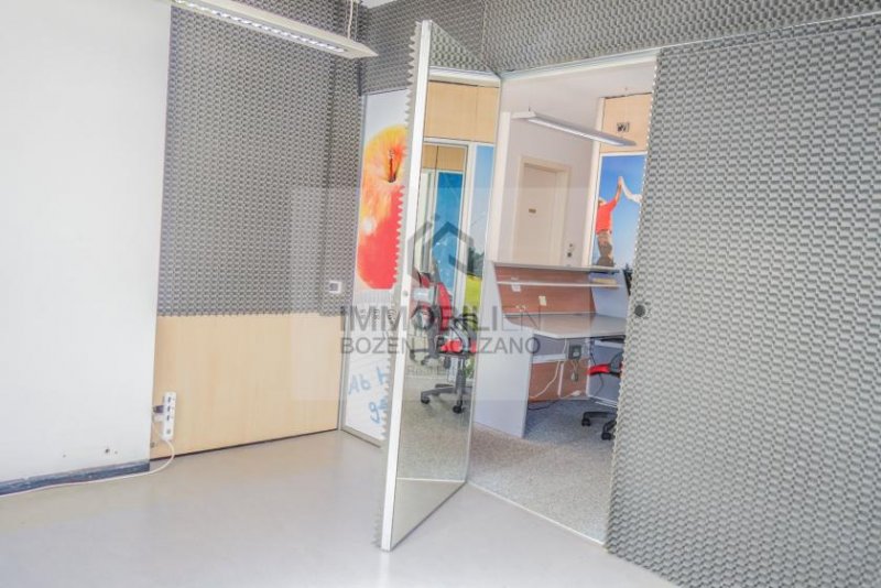 Bozen Büro/Praxis in Zentrum von Bozen zu vermieten Gewerbe mieten