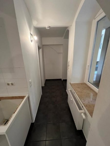 Magdeburg Wohnen im grünen schöne kleine 1-R-Wohnung in MD-Altstadt EG ca.28m²; zu vermieten . Wohnung mieten