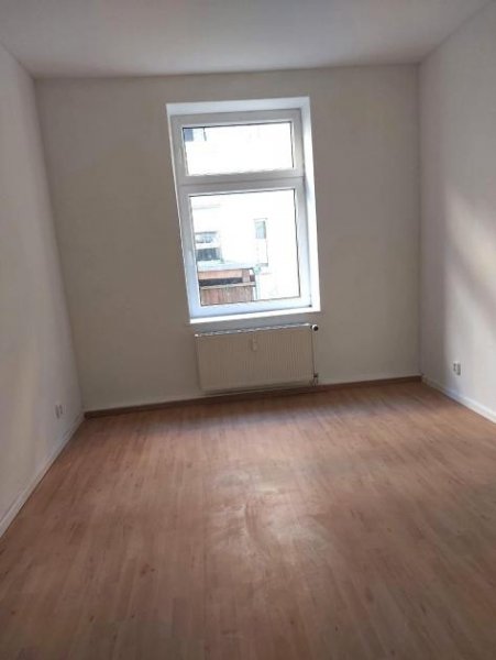 Magdeburg Neu sehr schöne 3-R-Wohnung im EG ca.69,03 m² zu vermieten mit Gartennutzung . Wohnung mieten