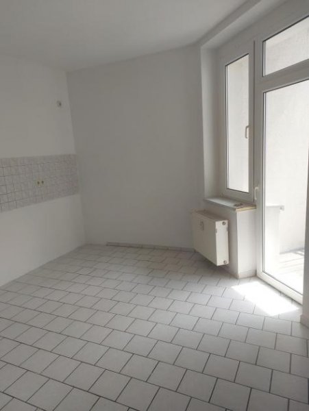 Magdeburg Preiswerte schöne 3-R-Wohnung im 2.OG 76,05m2 mit Balkon   
zu vermieten..! Wohnung mieten