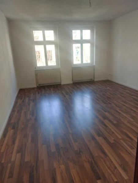 Magdeburg WG taugliche schöne 2,5-R-Wohnung in MD- Sudenburg im 2.OG ca.74,09m² zu vermieten. Wohnung mieten