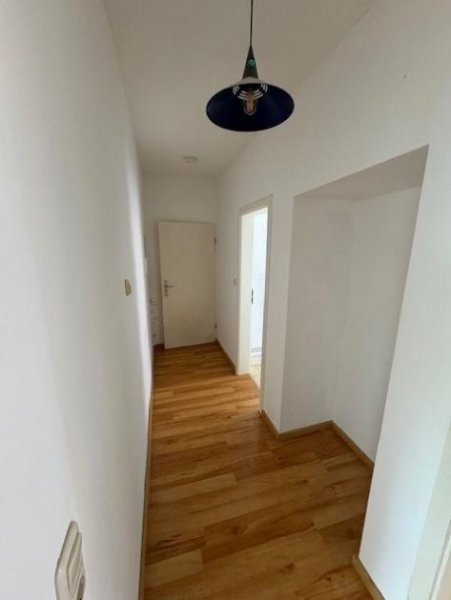 Magdeburg WG.taugliche schöne 2-R-Wohnung ca.46m2 mit EBK. zu vermieten. 
 Wohnung mieten