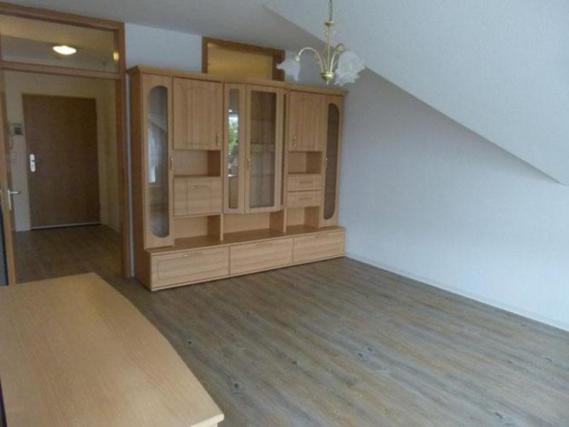 Burg Seniorenwohnanlage Burg – Gemütliche 2-Raumwohnung mit Loggia im Dachgeschoss na001 Wohnung mieten