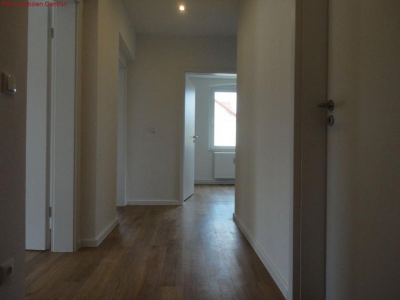 Genthin sanierte helle freundliche 3 Zimmer Wohnung in der Hasenholztrift 10 im 1.OG rechts Wohnung mieten