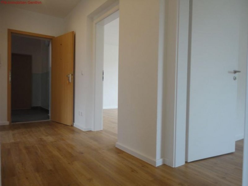 Genthin sanierte helle freundliche 3 Zimmer Wohnung in der Hasenholztrift 10 im 1.OG rechts Wohnung mieten