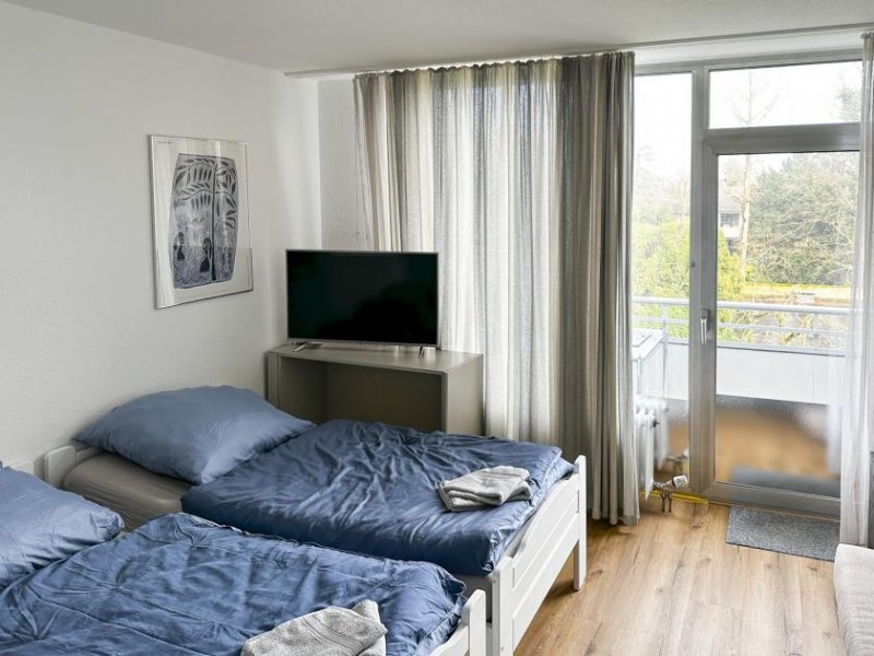 Düsseldorf MÖBLIERTE WOHNUNG DÜSSELDORF MESSE / FLUGHAFEN, DÜSSELDORF LOHAUSEN INKL. BALKON U. WLAN Wohnung mieten