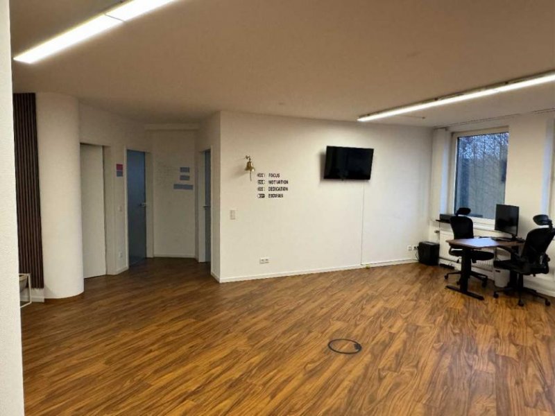 Ratingen 179 m² renovierte und klimatisierte Bürofläche mit idealer Anbindung Gewerbe mieten