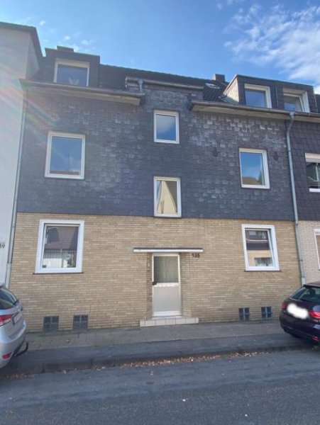 Oberhausen 3-Zimmer DG-Wohnung in 3-Familienhaus mit Gartennutzung in ruhiger Lage von OB-Alstaden Wohnung mieten