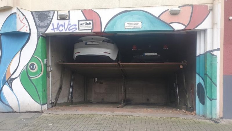 Köln Parkplatz in Doppel-Garage, Barbarossaplatz, provisionsfrei (A370) Gewerbe mieten