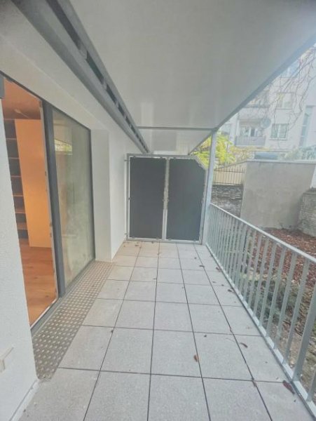 Köln Sanierte 2 Zimmerwohnung mit Balkon und Einbauküche im beliebten Rathenauviertel Wohnung mieten