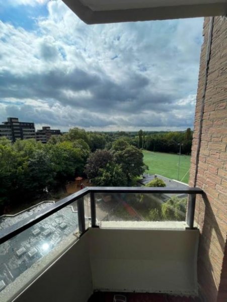 Köln Köln Westhoven - 3-Zimmerwohnung mit Blick ins Grüne und auf den Dom Wohnung mieten