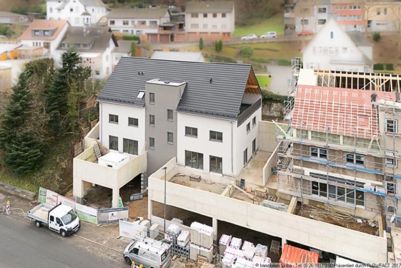 Adenau Neubau-Erstbezug: Obergeschoss-Mietwohnung (rechts) mit Aufzug in Adenau Wohnung mieten