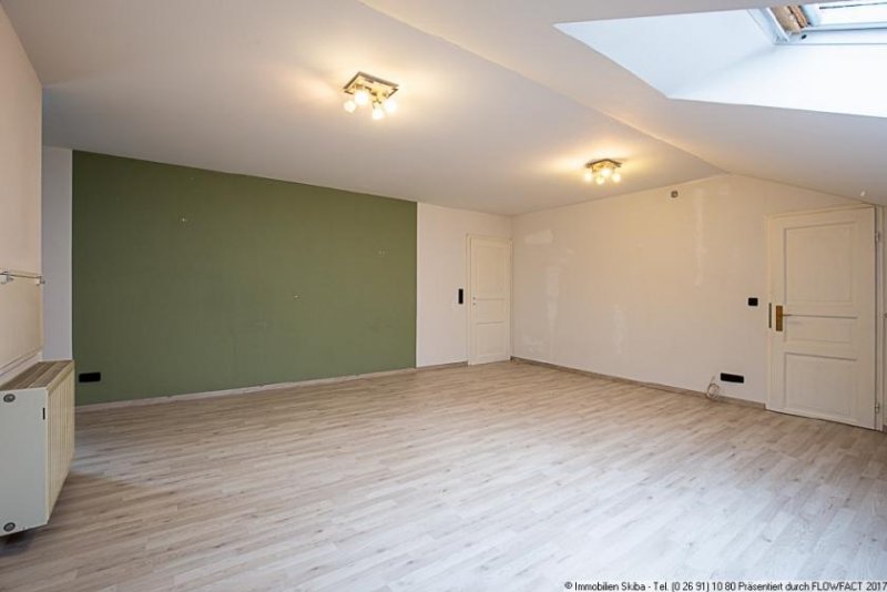 Barweiler 2-Zimmer-Apartment mit Küchenzeile in Barweiler - Nähe Nürburgring Wohnung mieten