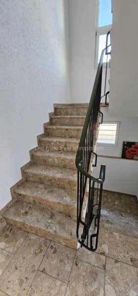 Wiltingen Schöne, helle, neu renovierte 5 ZKB - Maisonette Wohnung mit Balkon Wohnung mieten