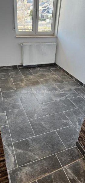 Wiltingen Schöne, helle, neu renovierte 5 ZKB - Maisonette Wohnung mit Balkon Wohnung mieten