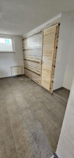 Wiltingen Schöne, neu renovierte 2 ZKB - Wohnung in Wiltingen Wohnung mieten