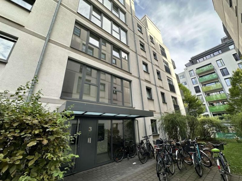 Frankfurt am Main Moderne Penthouse-Wohnung mit 3 Dachterrassen Wohnung mieten