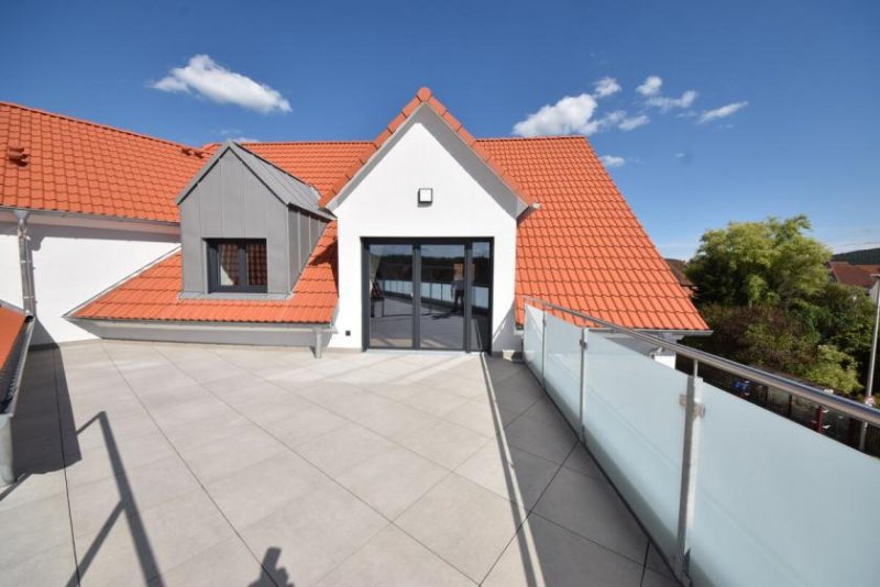 Elsenfeld HAUS PAULA! 2-3 Zi. Neubauwohnung mit 34m² Dachterrasse ! Wärmepumpe - Aufzug - Tiefgarage! Wohnung mieten