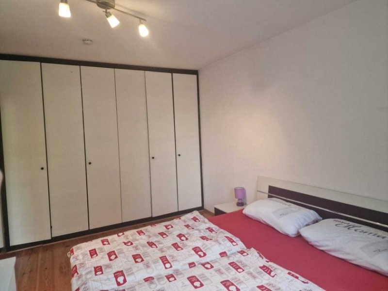 Mannheim Schöne 2 - Zimmerwohnung mit Terrasse und Neckarblick Wohnung mieten