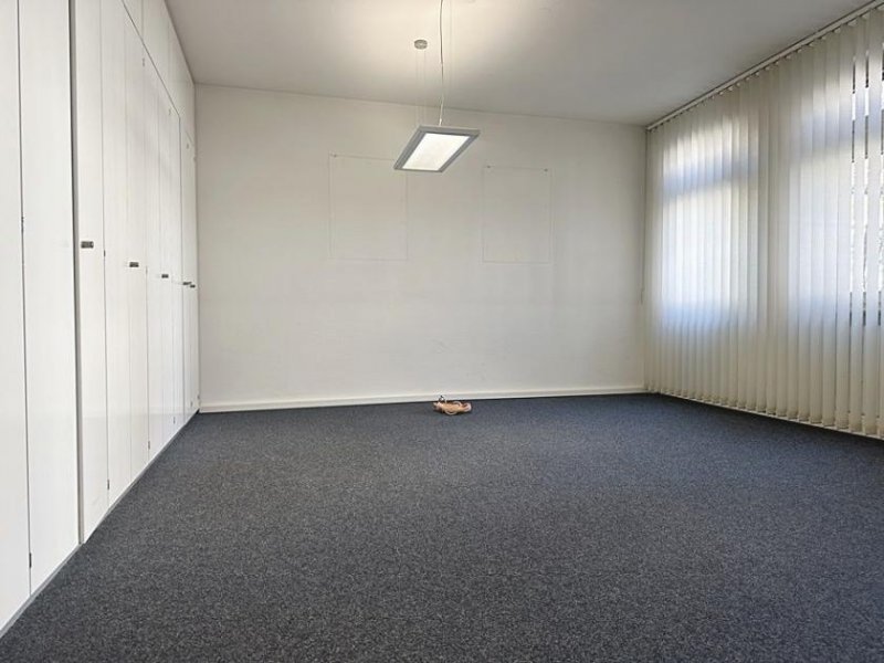 Schorndorf (Rems-Murr-Kreis) Büro/Praxis in 1 A Lage von Schorndorf *provisionsfrei* Gewerbe mieten