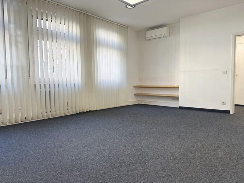 Schorndorf (Rems-Murr-Kreis) Büro/Praxis in 1 A Lage von Schorndorf *provisionsfrei* Gewerbe mieten